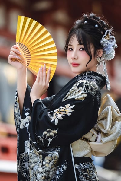 Grand Premium Furisode — kimono photoshoot in Asakusa, Tokyo