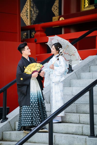 Lace Kimono — couple kimono photoshoot in Asakusa, Tokyo